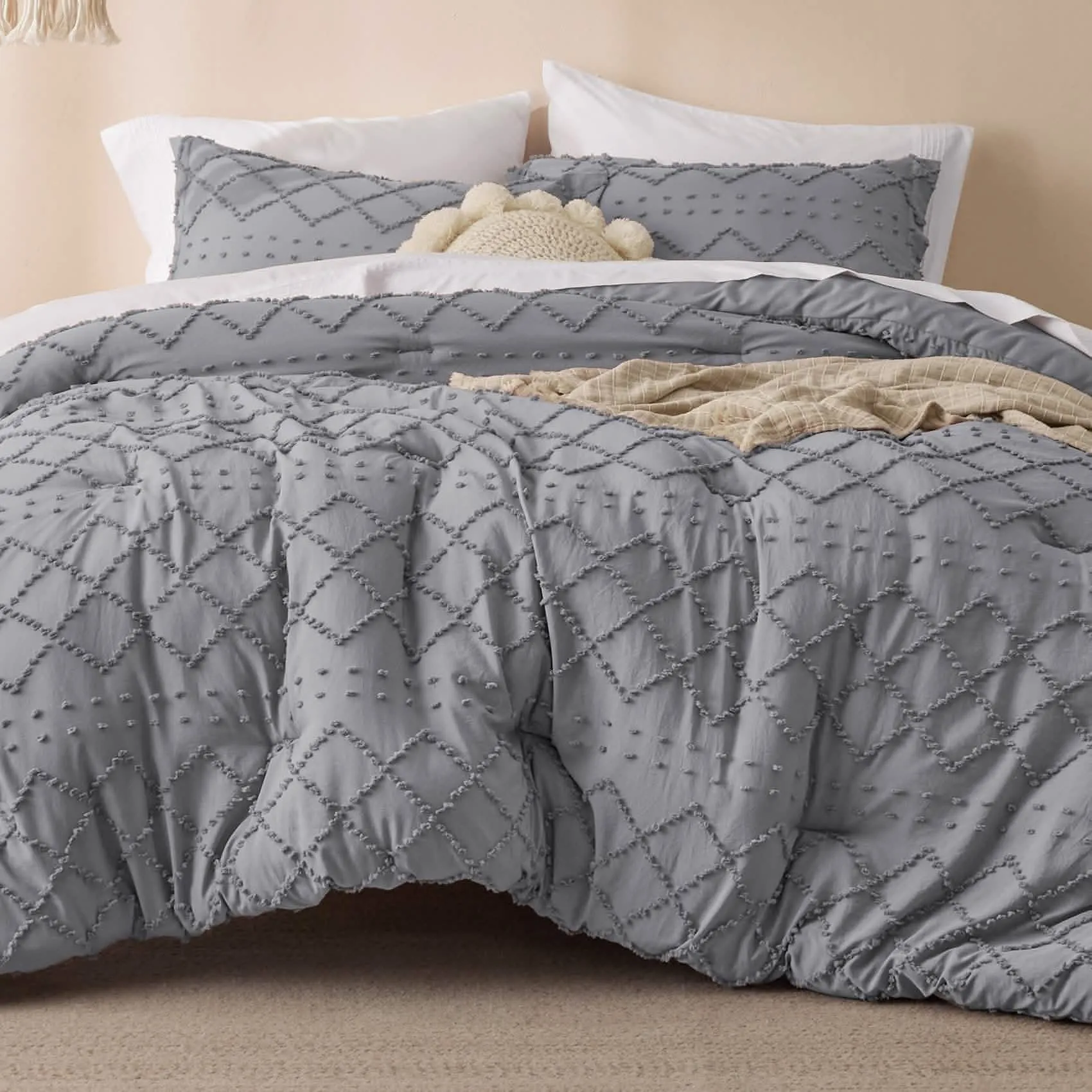 Boho Tufted Embroidery Comforter Set