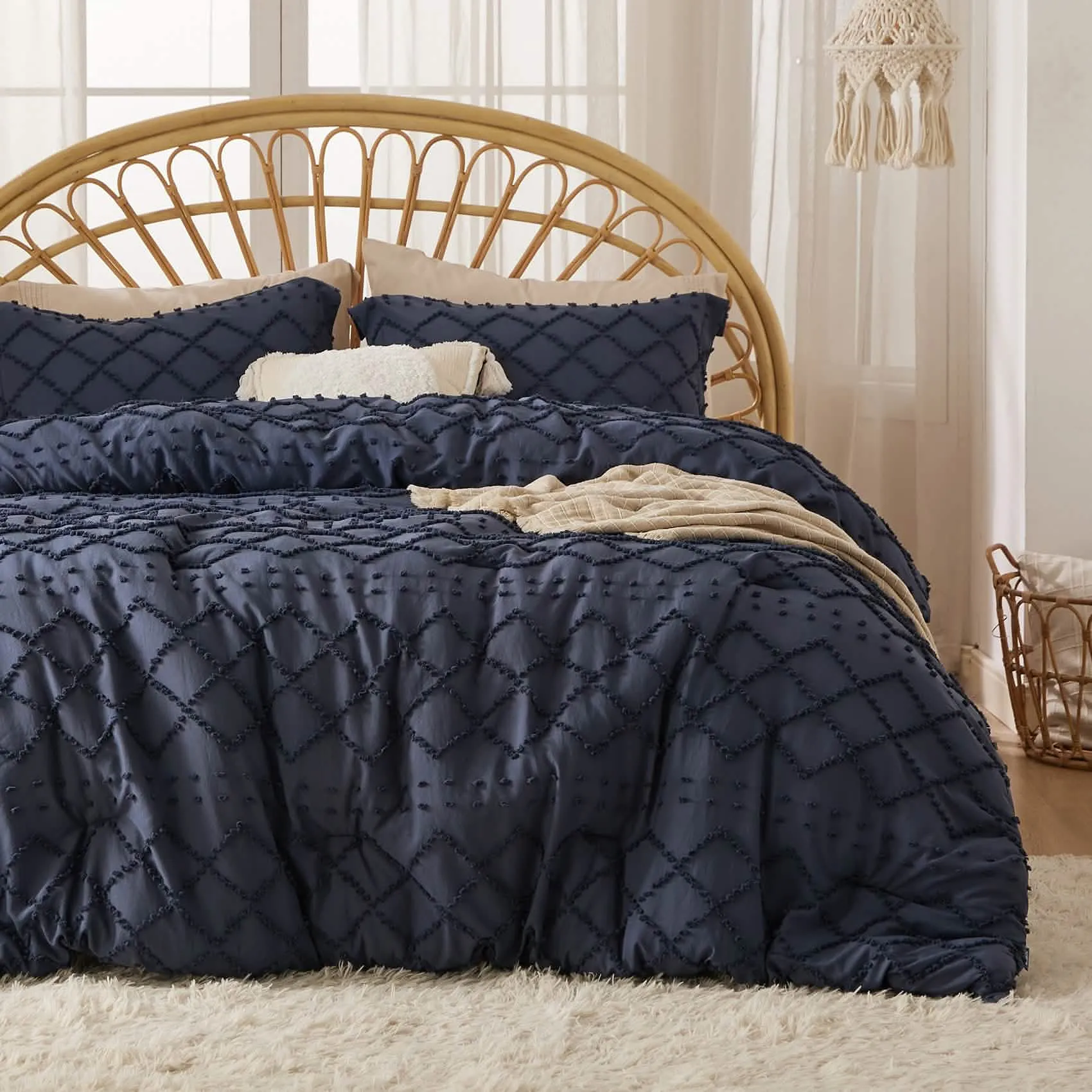 Boho Tufted Embroidery Comforter Set