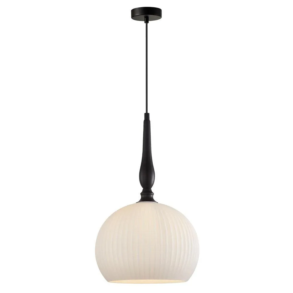 Caliz Pendant Light Small/Large in Black or Brass