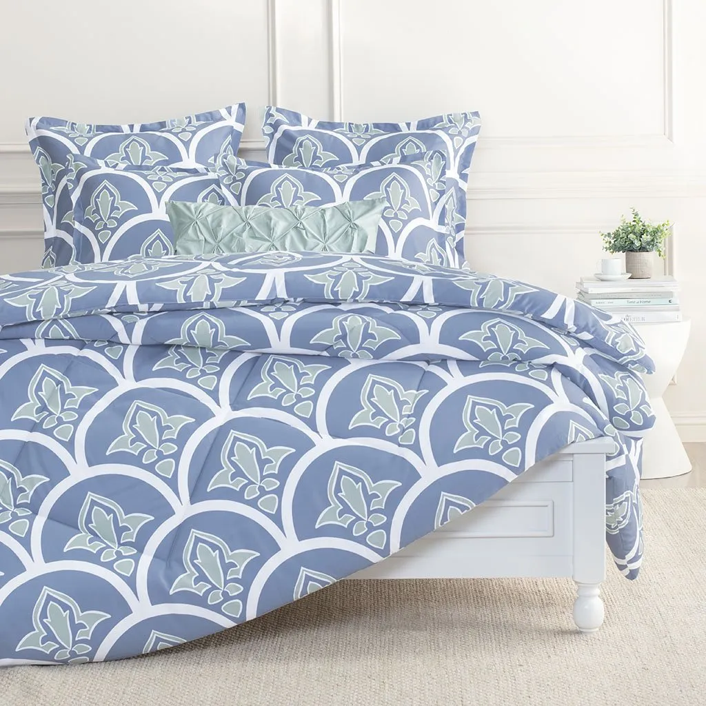 Clementina Blue Comforter