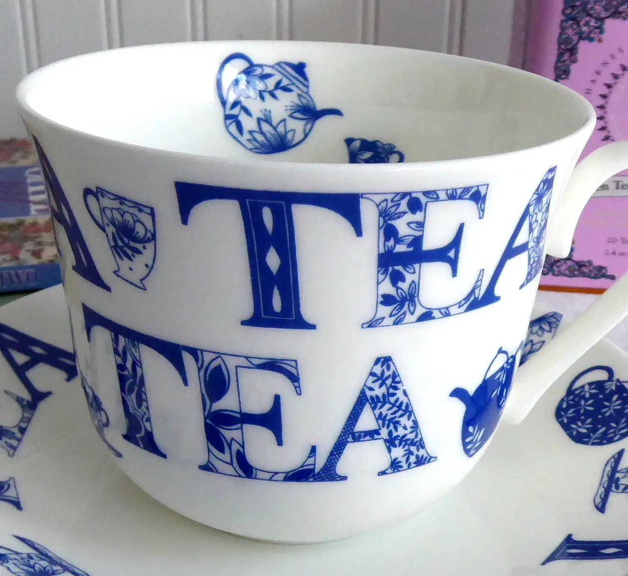 English Tea Breakfast Cup And Saucer Blue And White Roy Kirkham Teapots Chintz Bone China