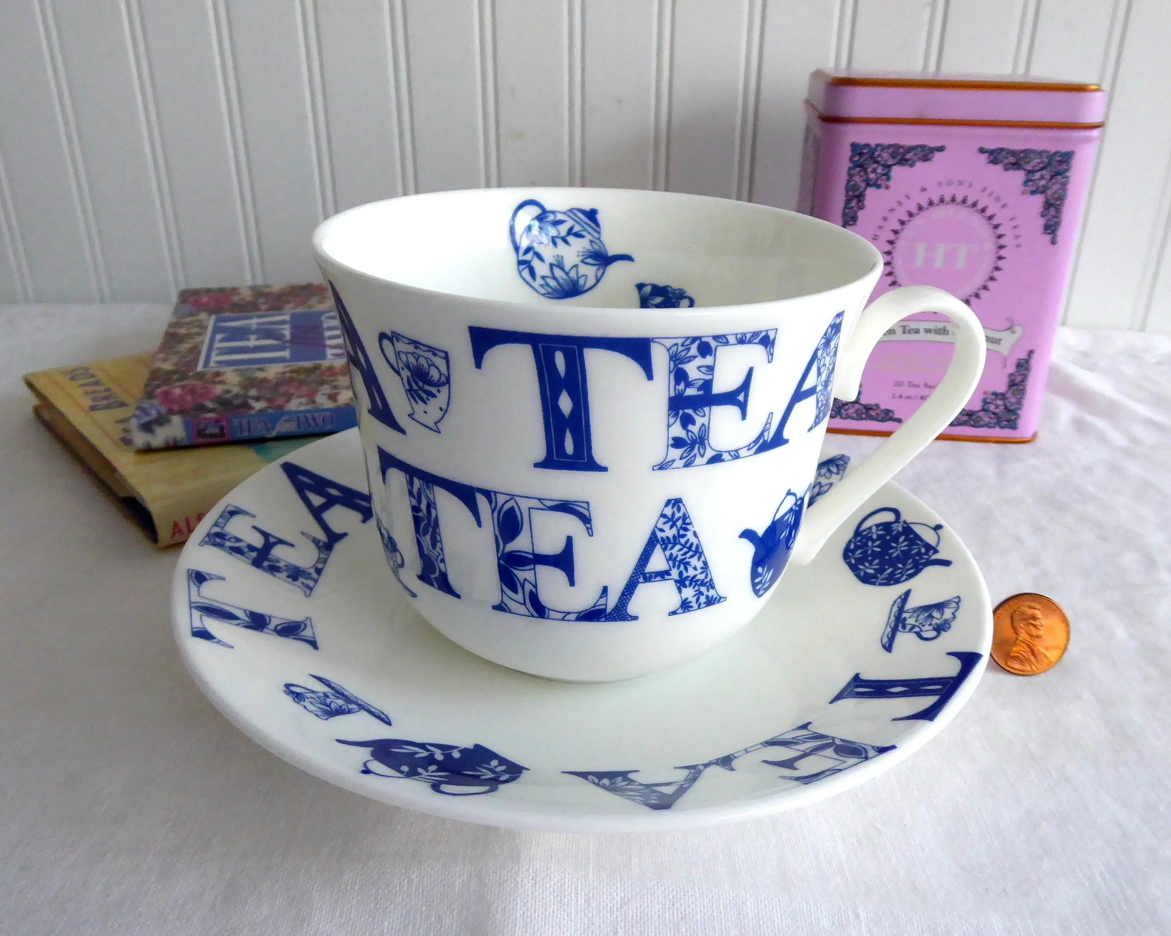 English Tea Breakfast Cup And Saucer Blue And White Roy Kirkham Teapots Chintz Bone China