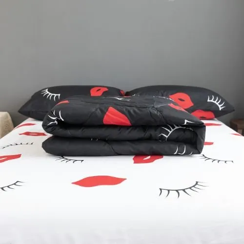 King Size Comforter Set Of 4 Pieces, Red Lips Design Black Color