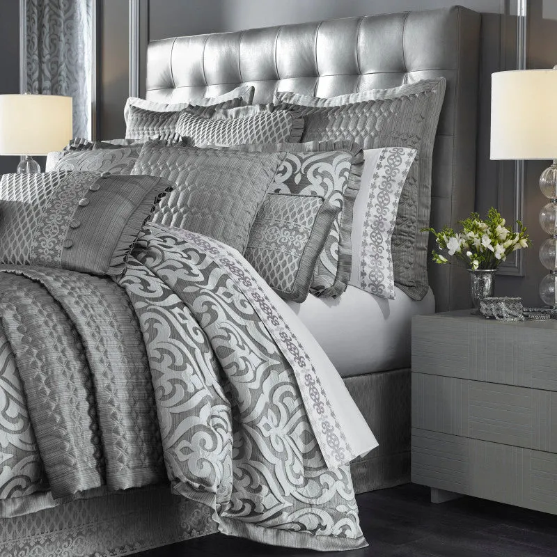 Luxembourg Comforter Set