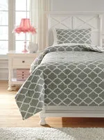 Media Signature Design by Ashley Comforter Set Twin