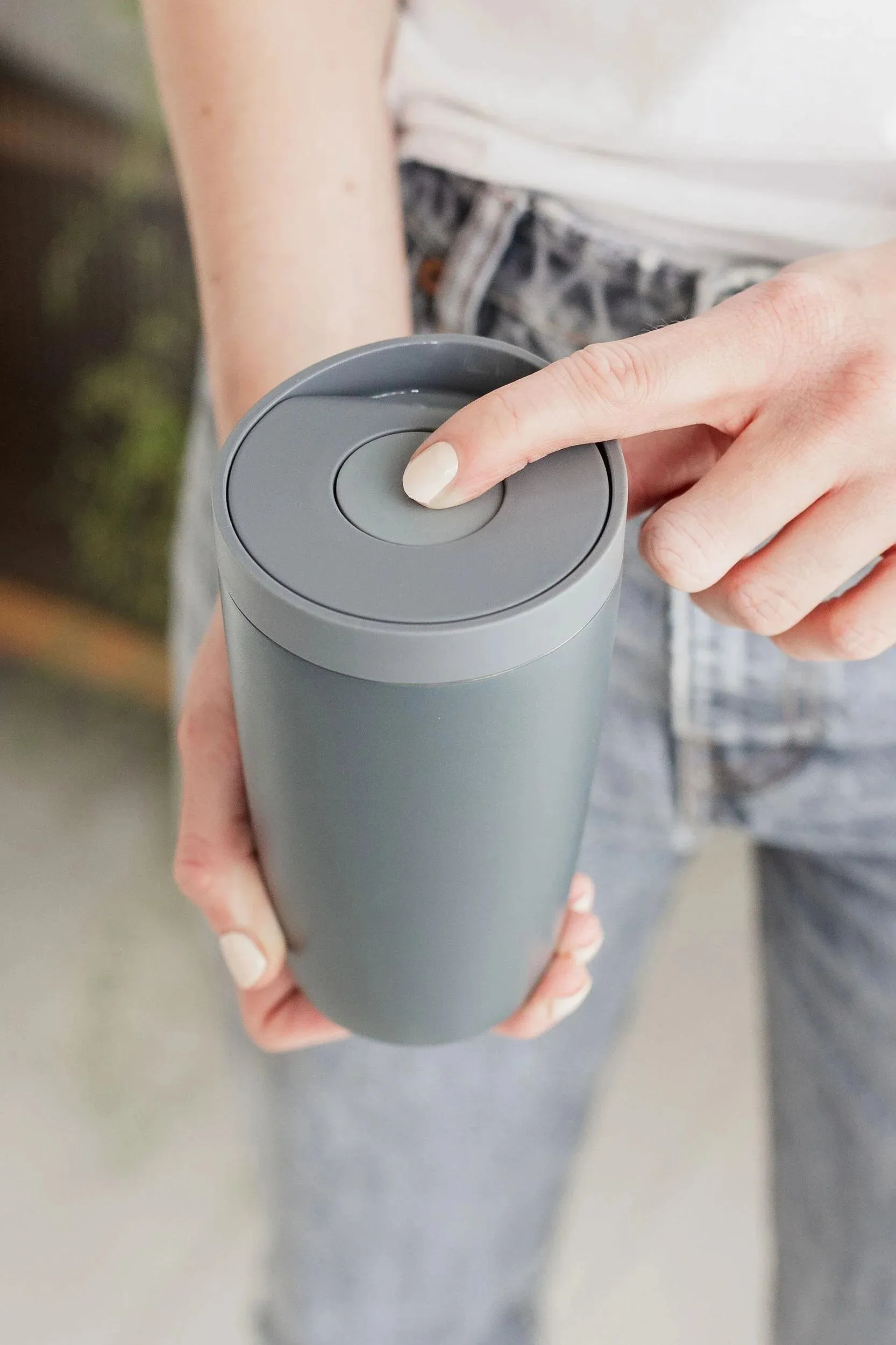 Radius Travel Cup - Space Grey