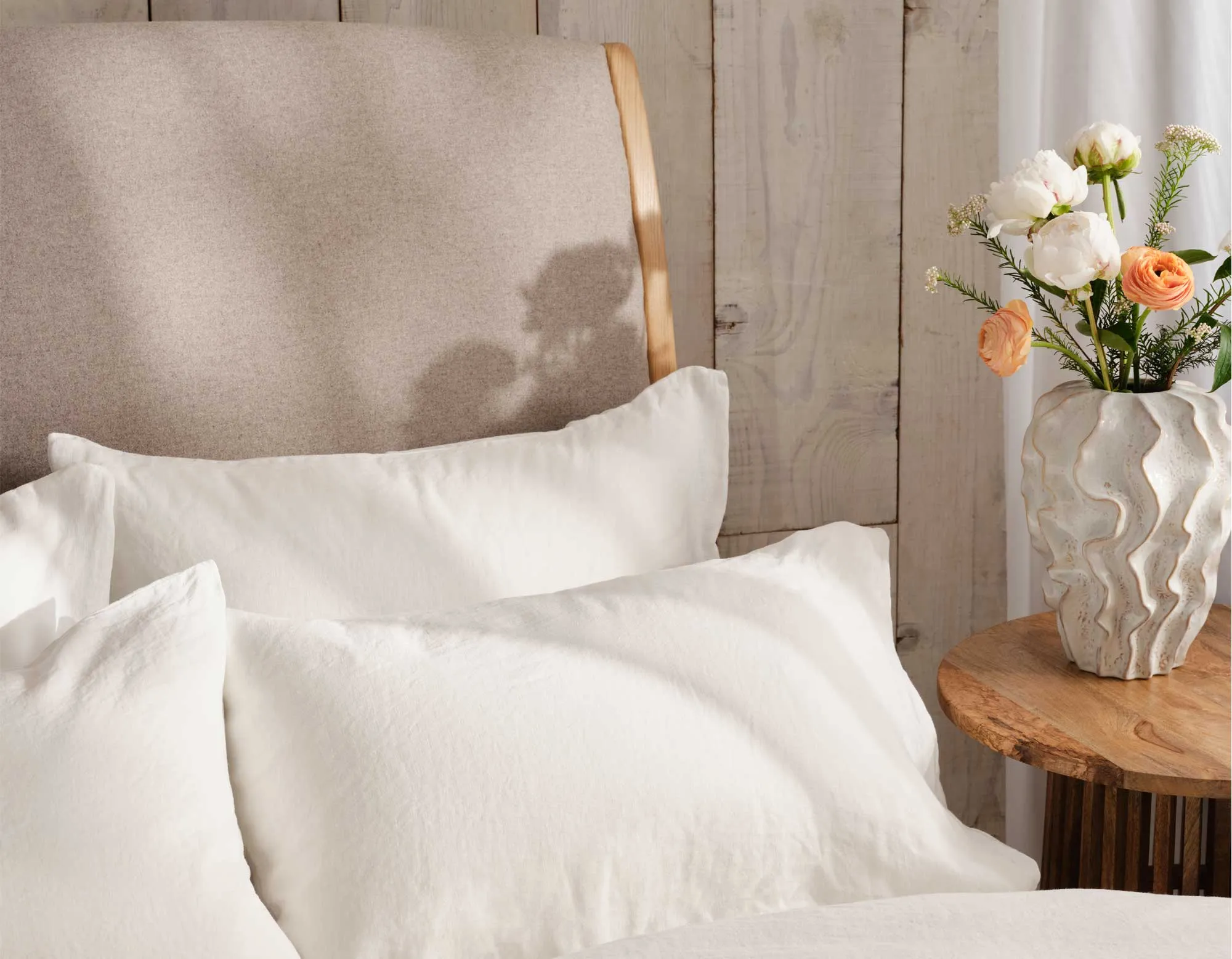 Single Linen Bedding - White