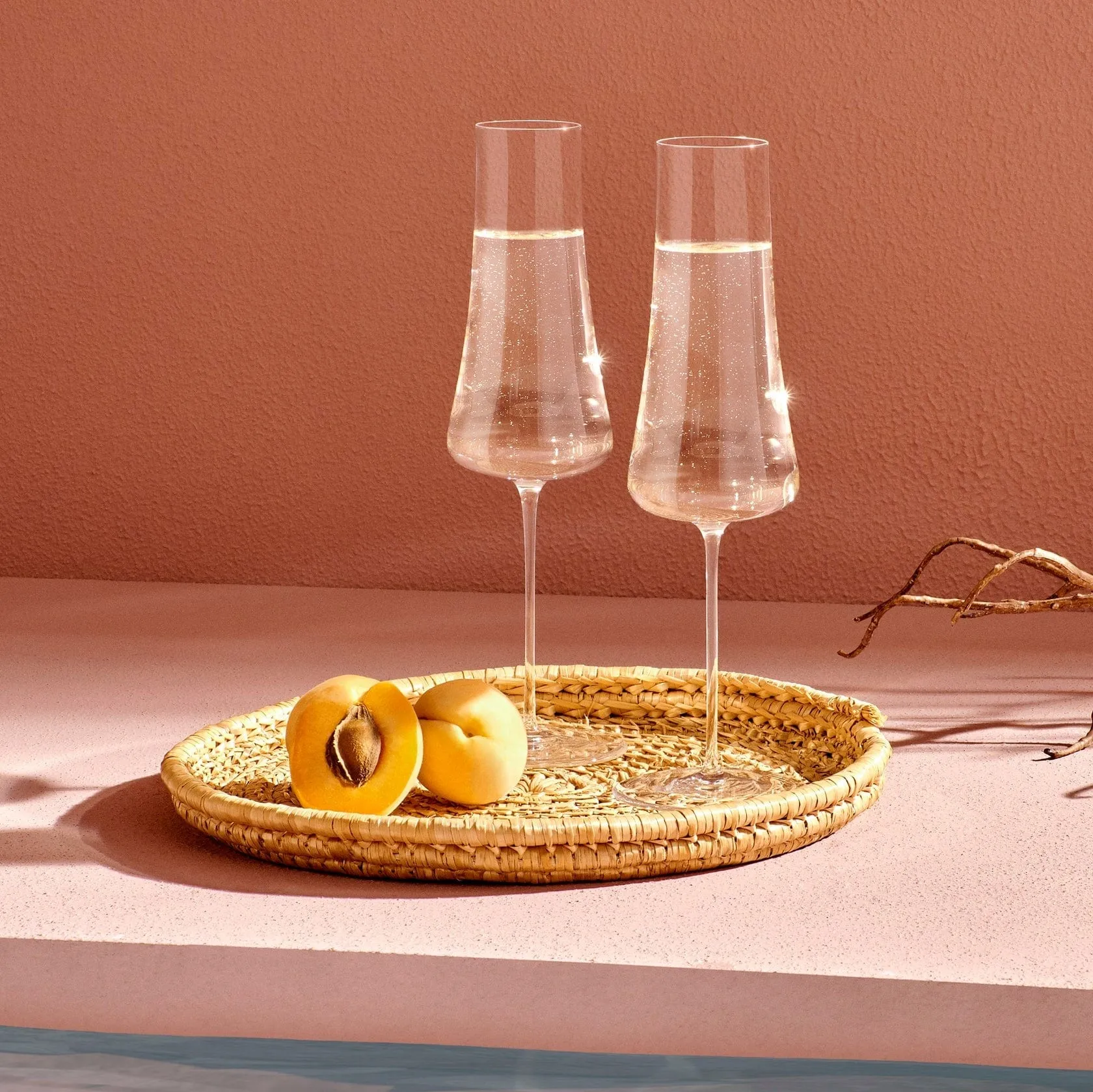 Stem Zero Volcano Champagne Glass