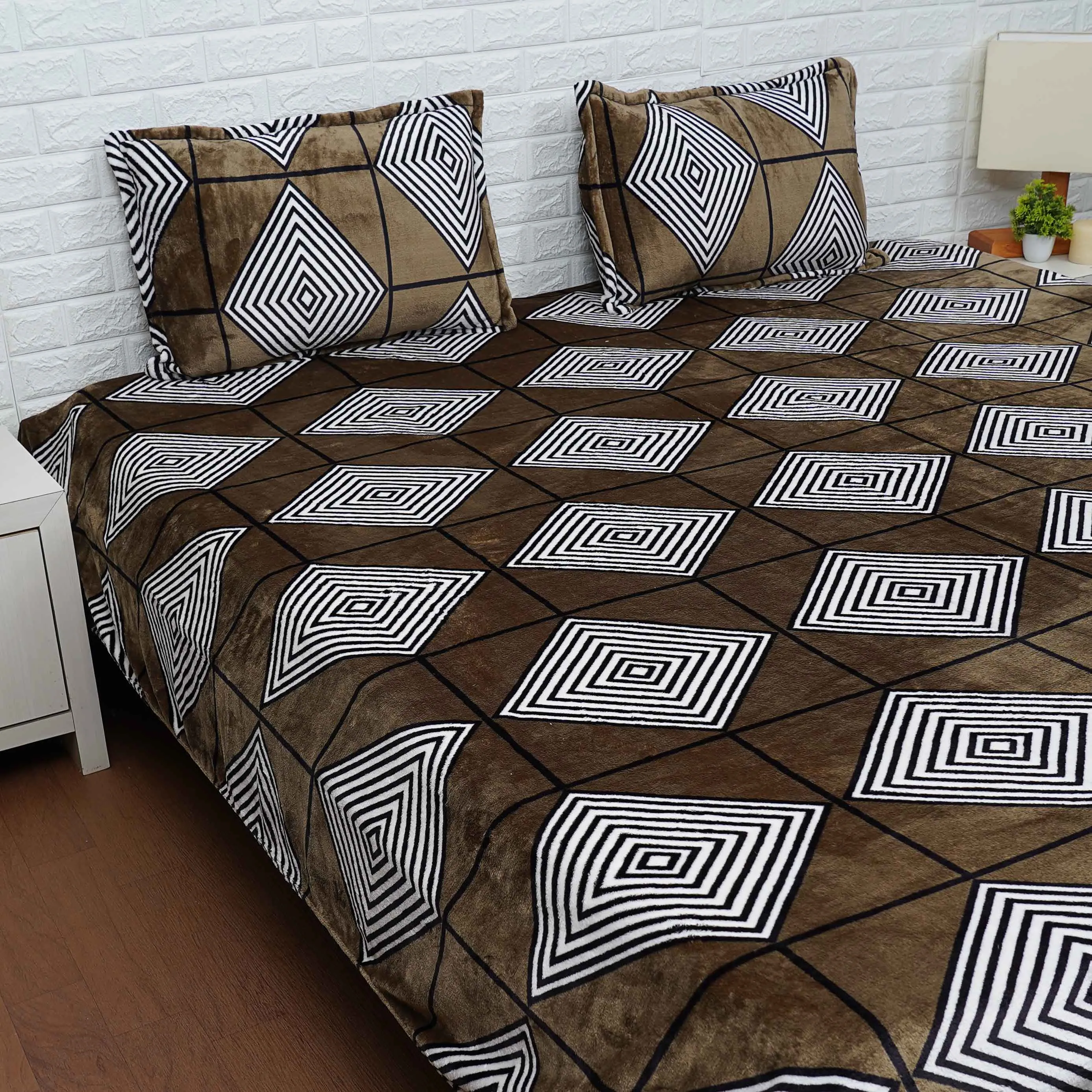 Warm Flannel Bedding - Abstract